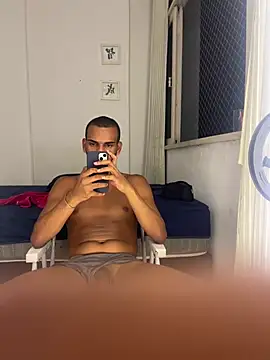 noahmarins online show from March 2025 02:15:01 AM