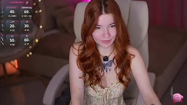 RedShinee online show from April 2026 01:13:01 PM