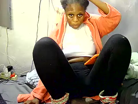 ZIPORA07 online show from June 2026 11:32:02 AM