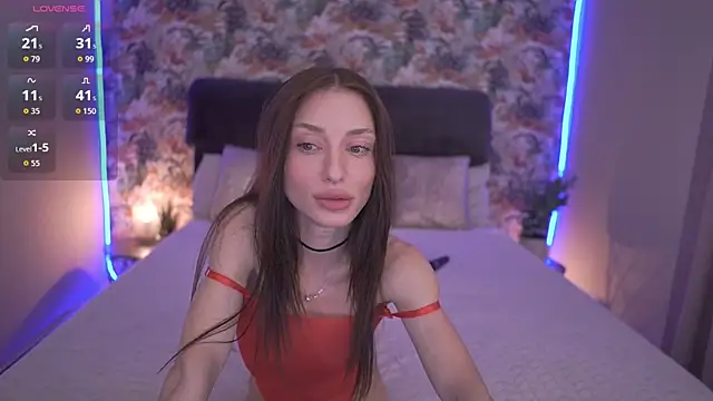 Alice Arwen online show from April 2026 02:11:02 PM