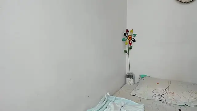 Snapshot of electra_hunt chatting on December 2024 05:44:01 PM electra hunt online show from December 2024 05:44:01 PM