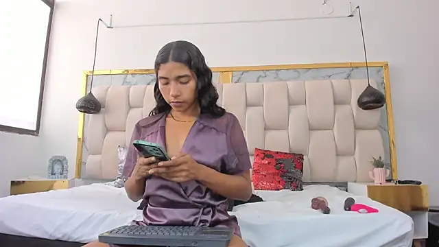 Snapshot of Hanna_lens chatting on July 2026 07:38:01 PM Hanna lens online show from July 2026 07:38:01 PM