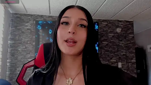 Charlotte greys online show from April 2026 08:59:01 PM