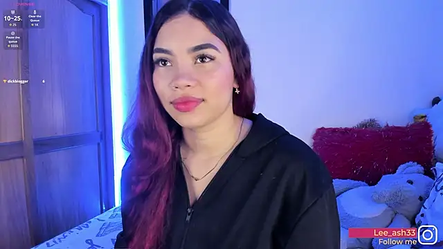 Lee Ash online show from February 2026 04:32:01 AM