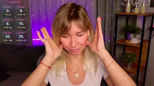 MilaBott online show from March 2026 07:06:01 PM