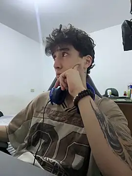 gojo satoru 18 online show from April 2026 12:19:01 AM