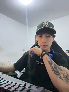 gojo satoru 18 online show from April 2026 12:53:01 AM