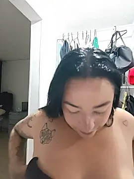 helena smith online show from February 2026 03:10:01 AM