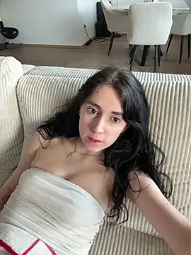 Lena Lang online show from March 2026 12:11:01 PM