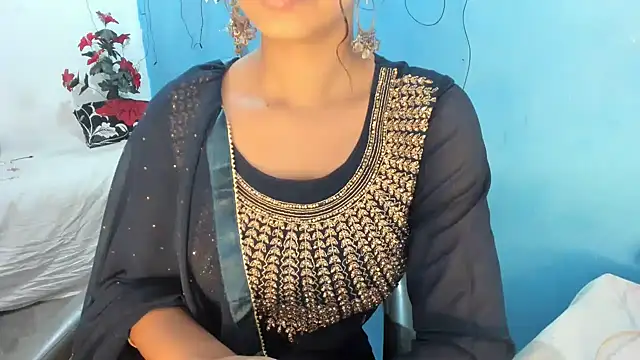 aarjulove online show from March 2026 03:08:02 PM