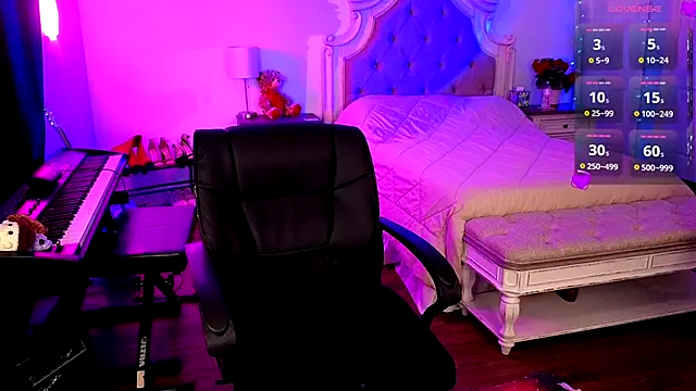 JasmineWinters online show from April 2026 10:54:02 PM