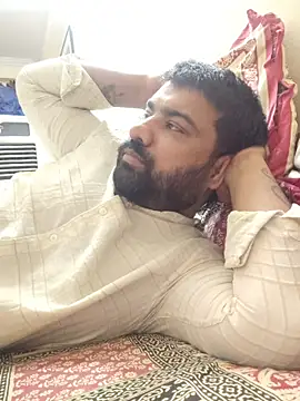 L9vefromAkhil online show from April 2026 08:23:02 AM