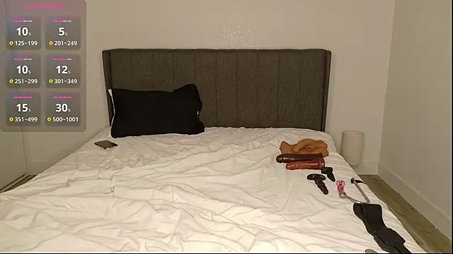 misscatxo online show from March 2026 05:55:01 AM