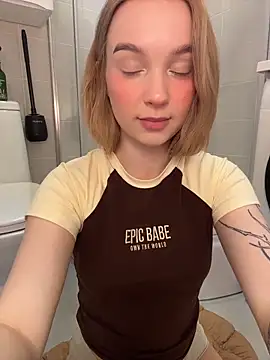 Baby Tiny online show from May 2026 11:17:01 AM