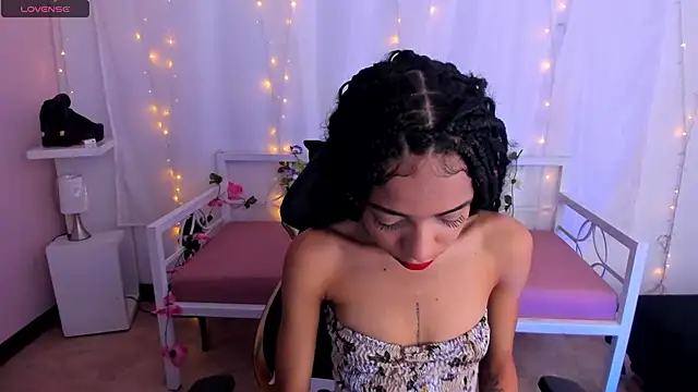 Abigail Wilson  online show from December 2024 09:55:02 PM