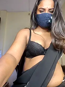 Black-Pearll online show from February 2026 04:39:02 AM