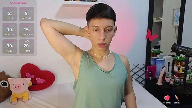 milky  boy  online show from February 2026 05:52:01 AM