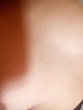 Snapshot of Oliviaconstantino chatting on October 2025 05:13:01 PM Oliviaconstantino online show from October 2025 05:13:01 PM