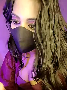 Sexy eye-19 online show from December 2024 11:41:02 AM
