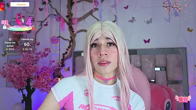 DaripQueen online show from March 2026 01:38:01 PM