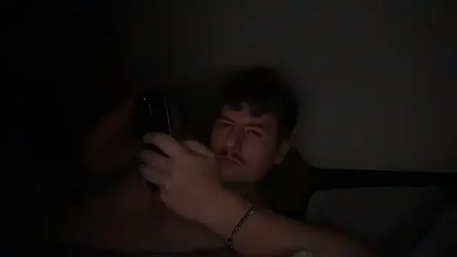 BigSammy1995 online show from February 2025 03:42:01 AM