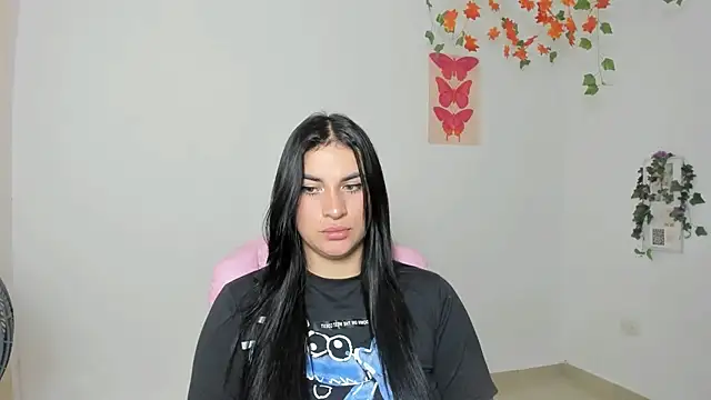 Emic  online show from April 2026 02:07:01 PM