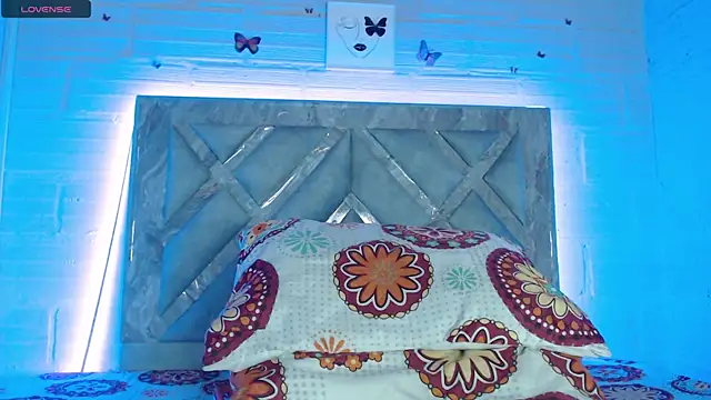 Snapshot of tami_vega chatting on June 2026 01:15:01 PM tami vega online show from June 2026 01:15:01 PM