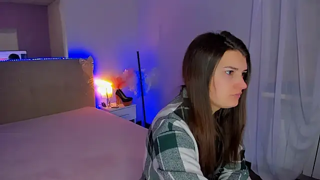 Laura Leee online show from February 2026 06:07:01 AM