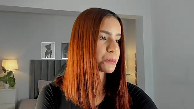 Madie  collins online show from November 2025 11:32:02 AM