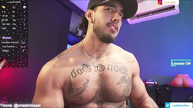 JACOB MARTINS online show from July 2026 07:39:01 PM