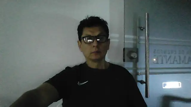MarcusKelvin online show from May 2026 05:25:01 AM