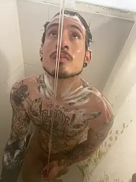 Snapshot of anika_lowen02 chatting on January 2025 05:01:01 PM anika lowen02 online show from January 2025 05:01:01 PM