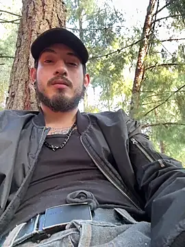 Snapshot of anika_lowen02 chatting on November 2025 09:41:02 PM anika lowen02 online show from November 2025 09:41:02 PM