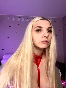 LoveLuna  online show from October 2025 07:01:02 PM