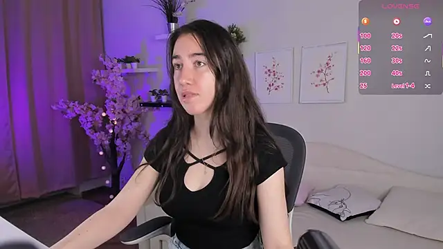 Snapshot of Belle_Via chatting on June 2026 09:44:01 AM Belle Via online show from June 2026 09:44:01 AM