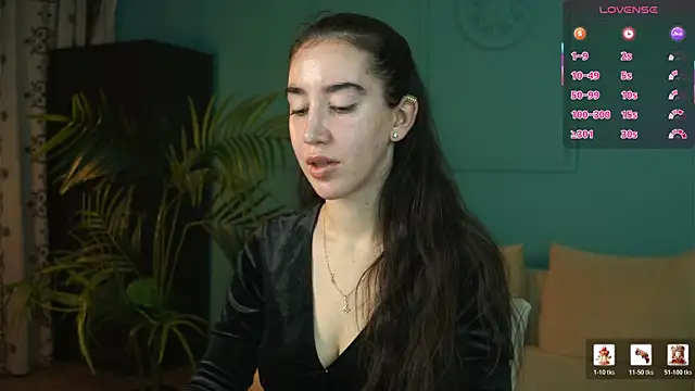 Snapshot of Belle_Via chatting on July 2026 11:03:02 AM Belle Via online show from July 2026 11:03:02 AM