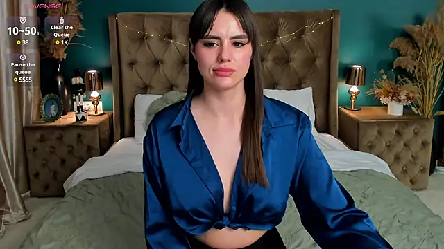 CalyMoon online show from February 2025 02:42:02 AM