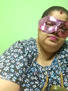 tamilthanushri online show from June 2026 07:42:02 AM