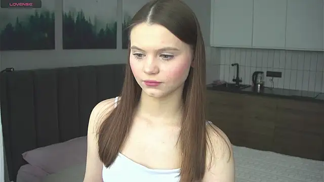 Snapshot of its_me_lissa_ chatting on June 2026 01:43:01 PM its me lissa online show from June 2026 01:43:01 PM