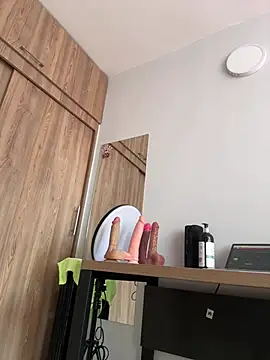 adahara19 online show from April 2026 05:11:01 PM