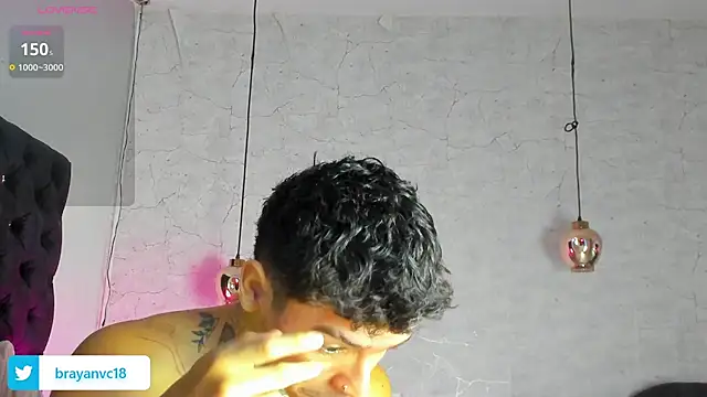 Ian Castillo  online show from October 2025 11:18:01 AM