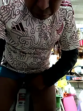 Snapshot of rayhot69 chatting on January 2025 05:35:02 PM rayhot69 online show from January 2025 05:35:02 PM