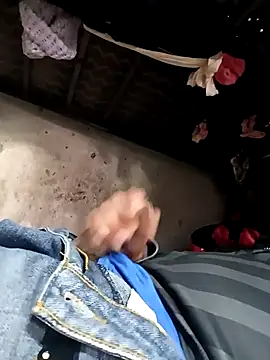 Snapshot of rayhot69 chatting on February 2025 05:29:01 PM rayhot69 online show from February 2025 05:29:01 PM