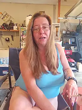 MsShelby40 online show from June 2026 10:08:01 PM