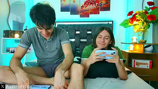 Alex and Fabian online show from February 2025 10:20:02 PM