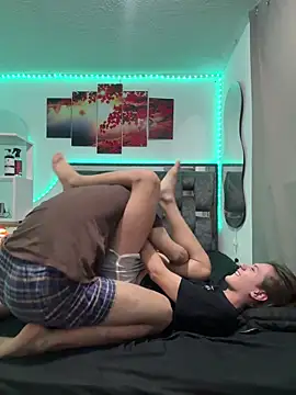 Alex and Fabian online show from April 2026 03:06:02 AM