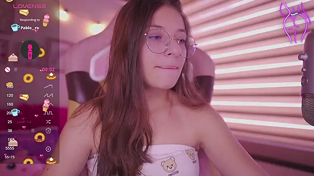 milly kenner online show from April 2026 07:03:01 PM