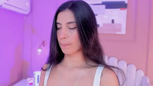 zia cooper online show from March 2026 06:58:01 PM