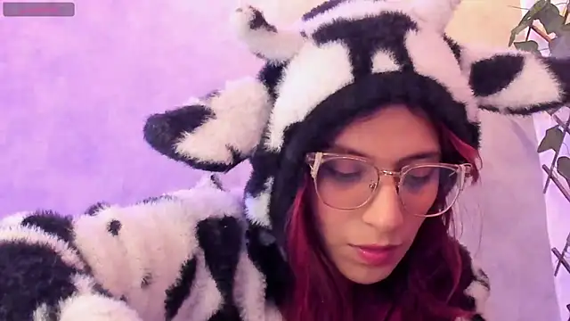 RedMeloddy online show from March 2026 09:10:01 PM