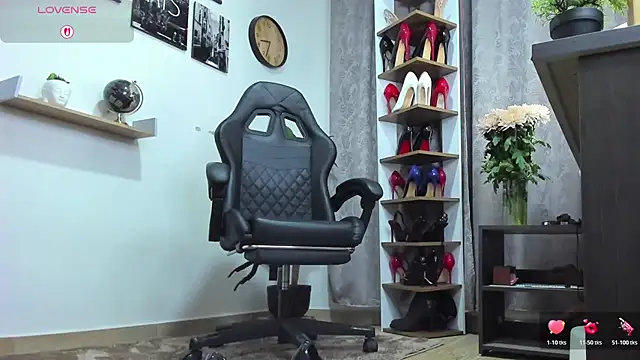 SophieBaker   online show from March 2026 01:35:02 AM